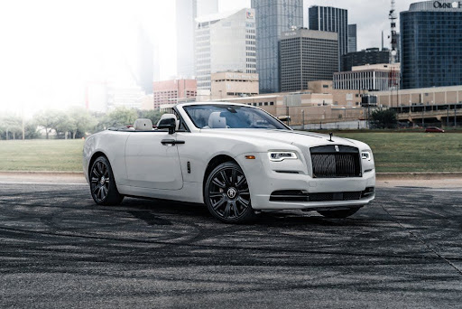 Luxuriate in Style: Rent a Rolls-Royce Dawn for Unforgettable Adventures