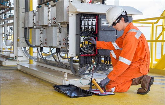 commercial electrician in Calgary