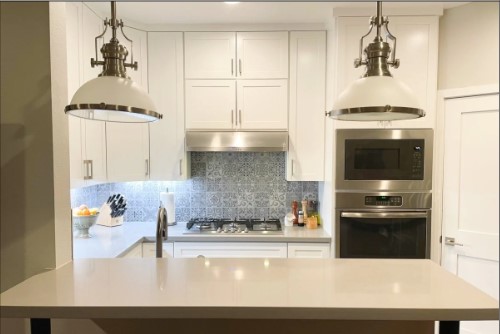 under cabinet range hood