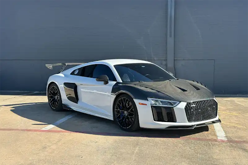 luxury car